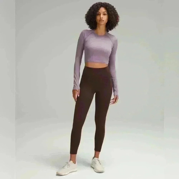 Lululemon Swiftly Tech Cropped Long-Sleeve Shirt 2.0 - Picture 4 of 5